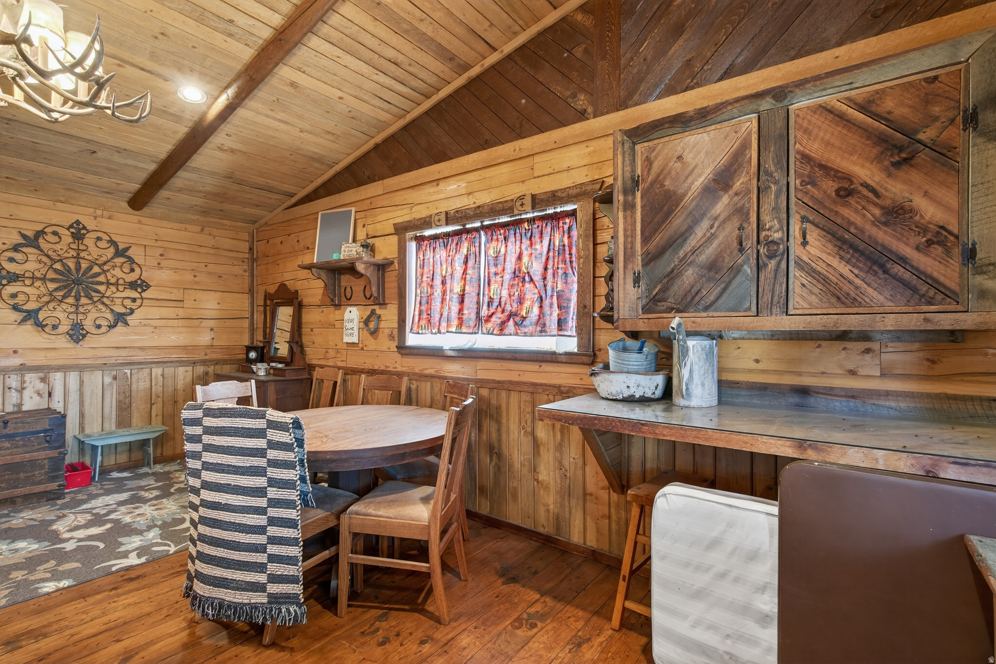 YOUNG PROPERTY - Residential