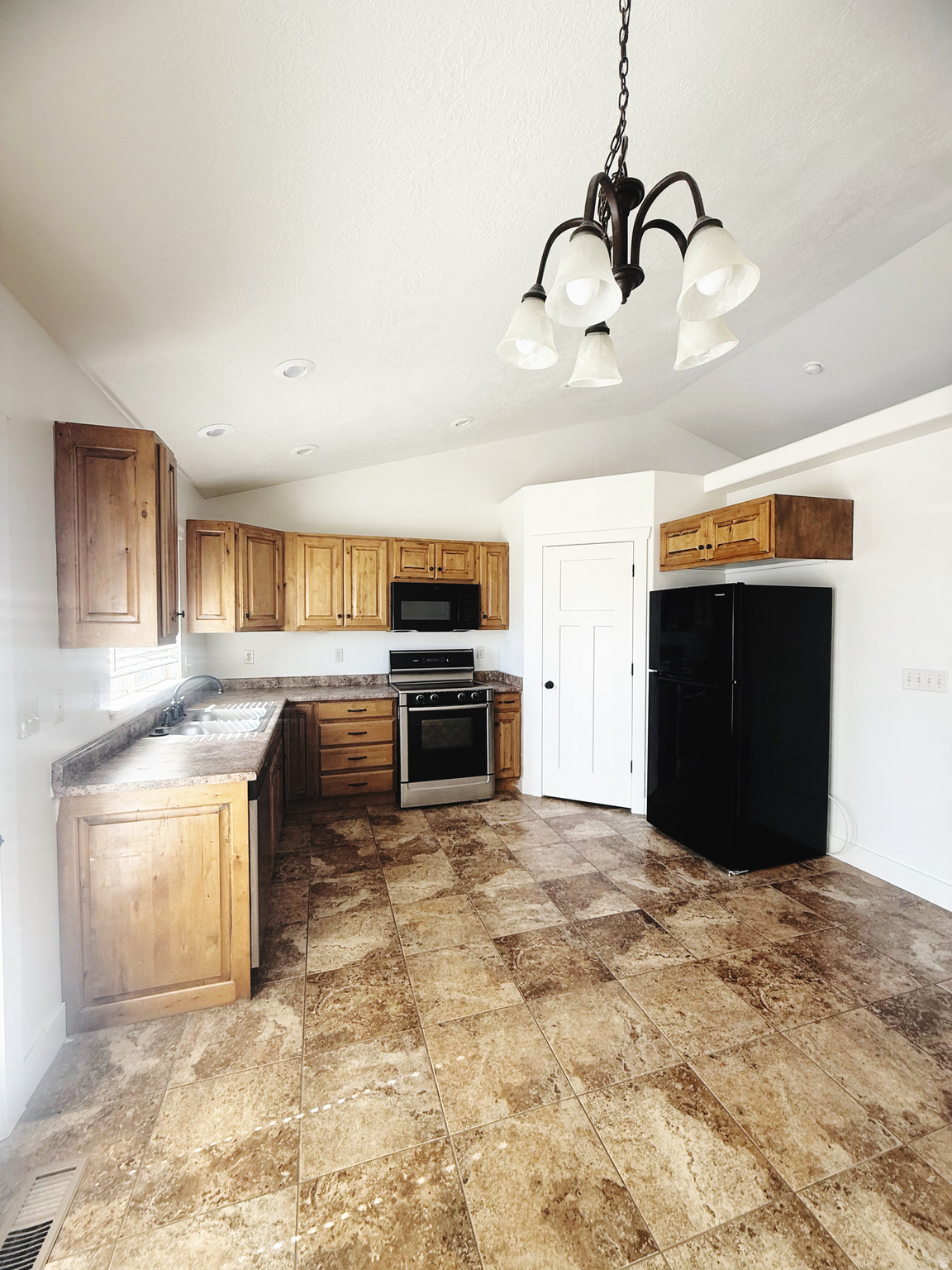 EAGLE POINT PLAT F - Residential