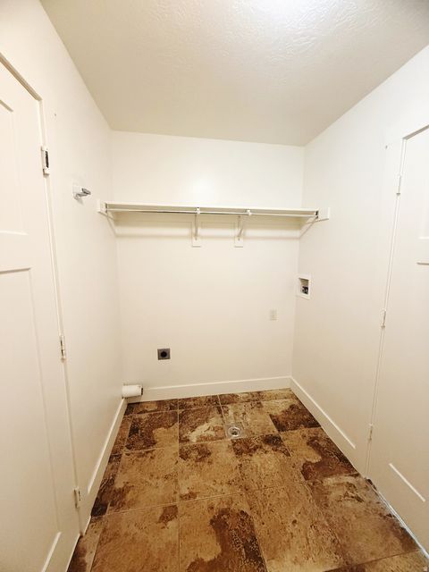 Tiny photo for 1612 E SHADOW DR, Eagle Mountain, UT 84005 (MLS # 2158570)