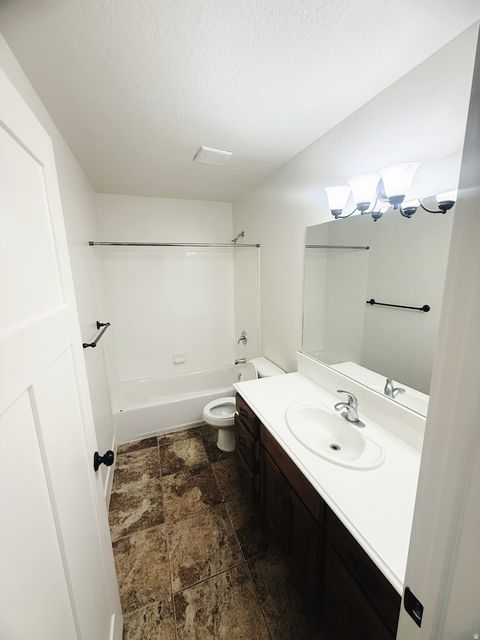 Tiny photo for 1612 E SHADOW DR, Eagle Mountain, UT 84005 (MLS # 2158570)