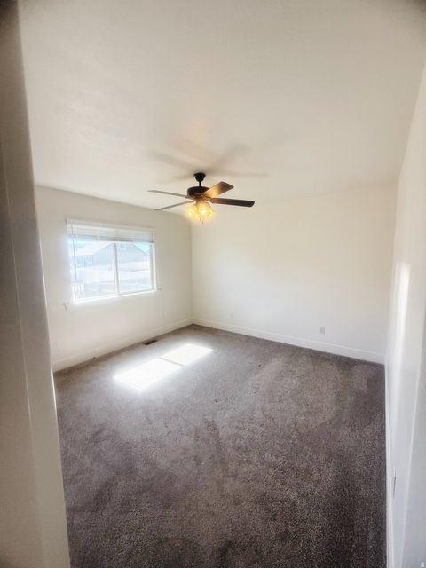 Tiny photo for 1612 E SHADOW DR, Eagle Mountain, UT 84005 (MLS # 2158570)