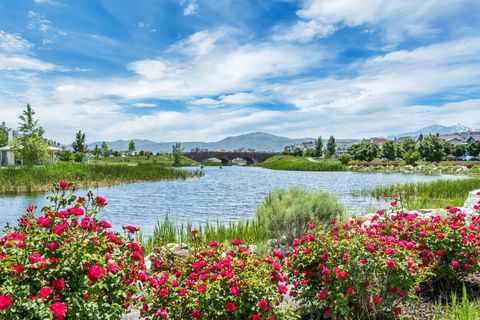 Tiny photo for 4958 W LAKE AVE, South Jordan, UT 84009 (MLS # 2154517)