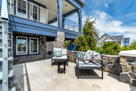 Tiny photo for 4958 W LAKE AVE, South Jordan, UT 84009 (MLS # 2154517)