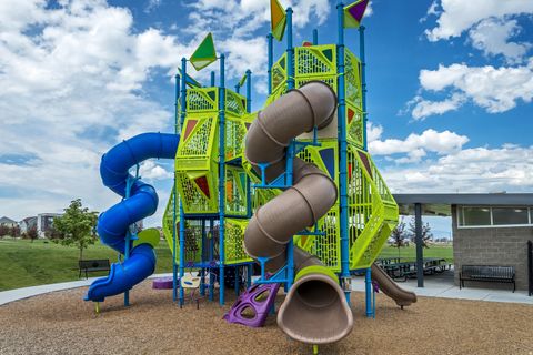 Tiny photo for 4958 W LAKE AVE, South Jordan, UT 84009 (MLS # 2154517)