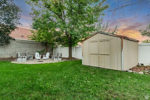 Tiny photo for 752 E CHAD CIR S, Midvale, UT 84047 (MLS # 2114278)