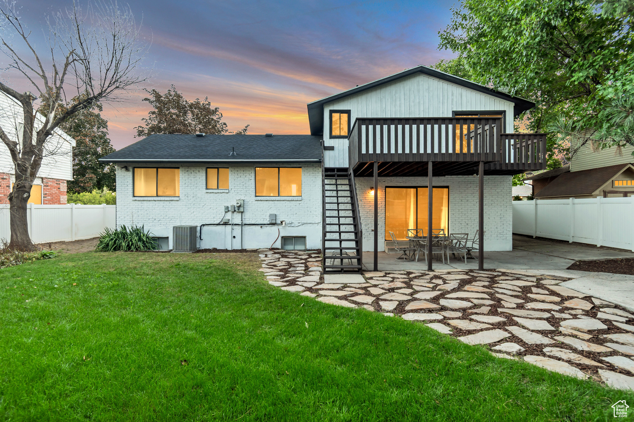 MID VALLEY ESTATES - Residential