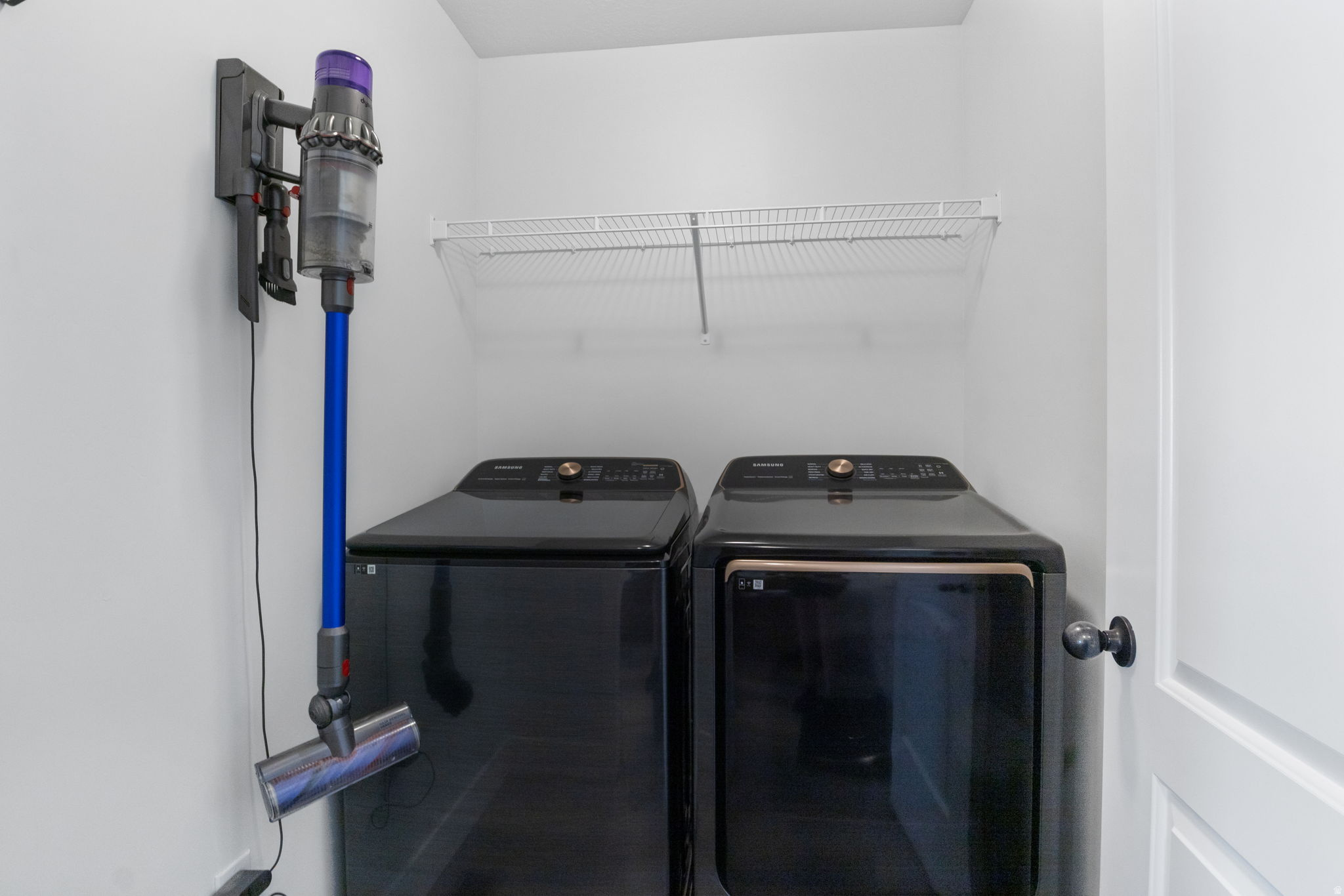 BRANDON PARK - Residential