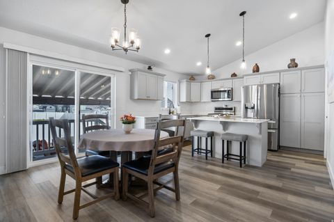 Tiny photo for 4764 N GUNSIGHT PEAK DR, Eagle Mountain, UT 84005 (MLS # 2147187)