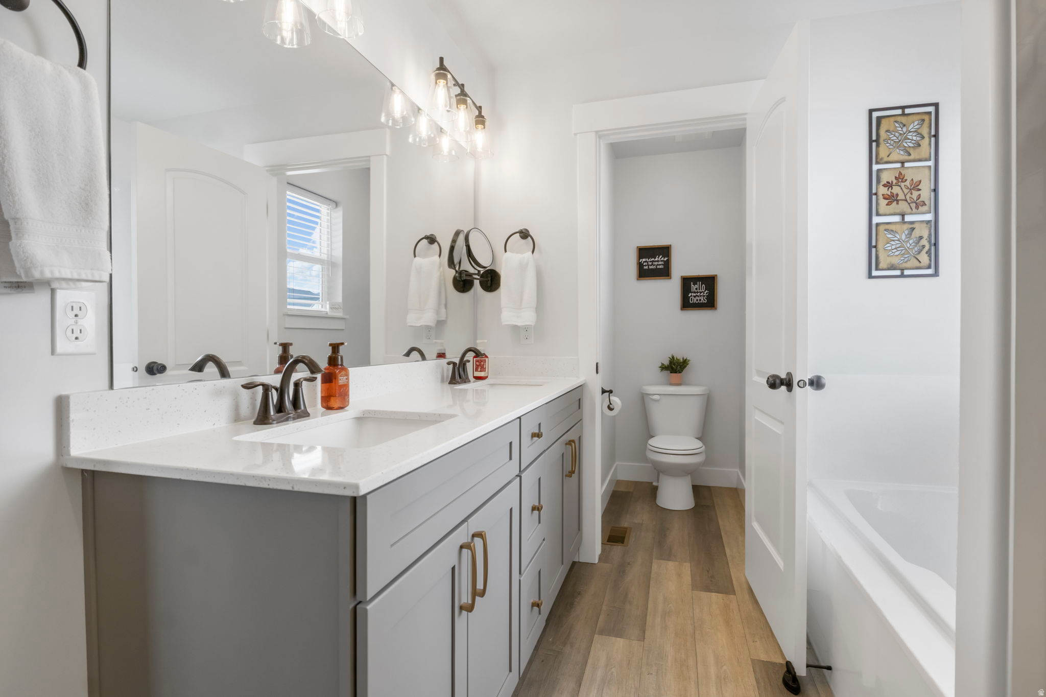 BRANDON PARK - Residential