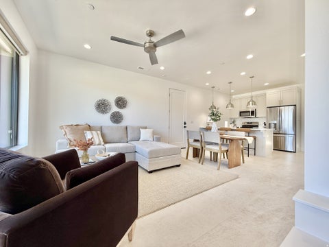 Townhouse For Sale - 400 S Moki Dr #G-1<br/> Kane County, Kanab, UT 84741