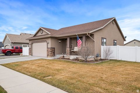 Tiny photo for 1338 S 1050 W, Payson, UT 84651 (MLS # 2138272)