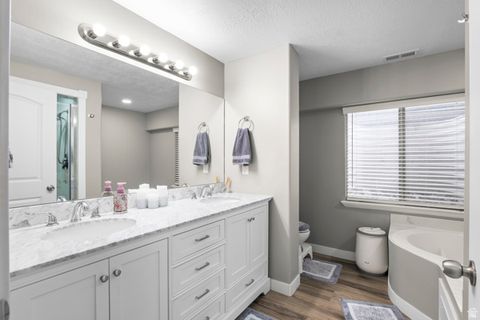 Tiny photo for 1338 S 1050 W, Payson, UT 84651 (MLS # 2138272)