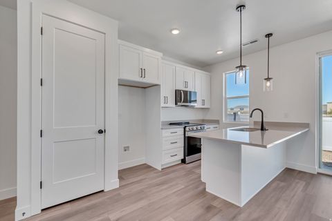 Tiny photo for 629 E RYEGRASS DR #309, Eagle Mountain, UT 84005 (MLS # 2159010)