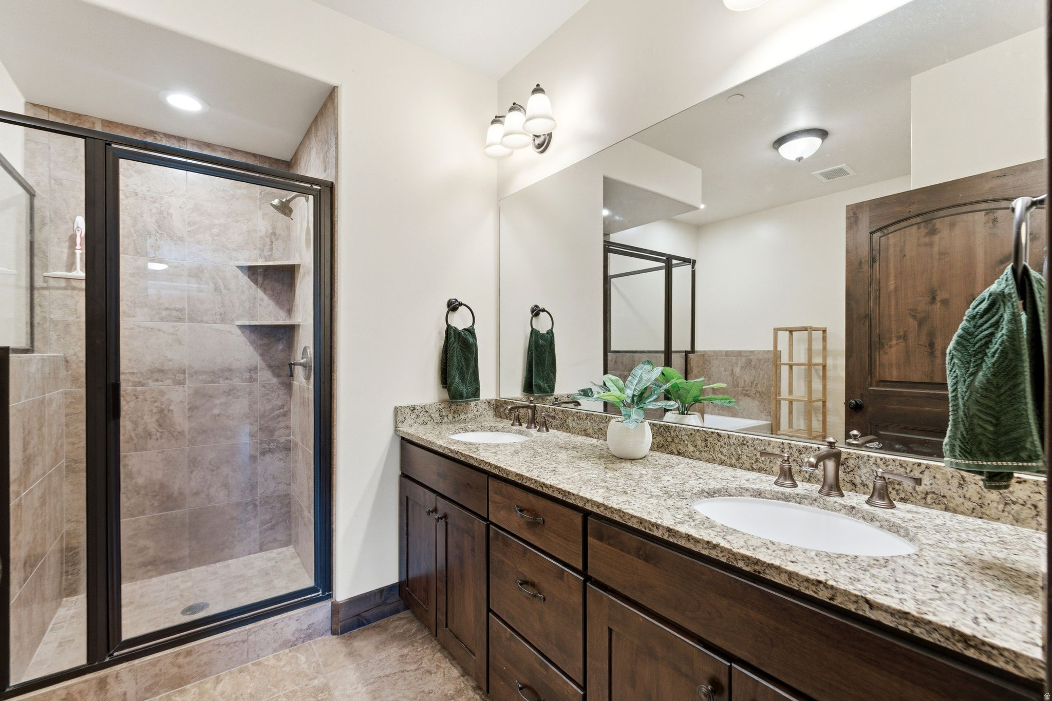 BLACK ROCK RIDGE - Residential