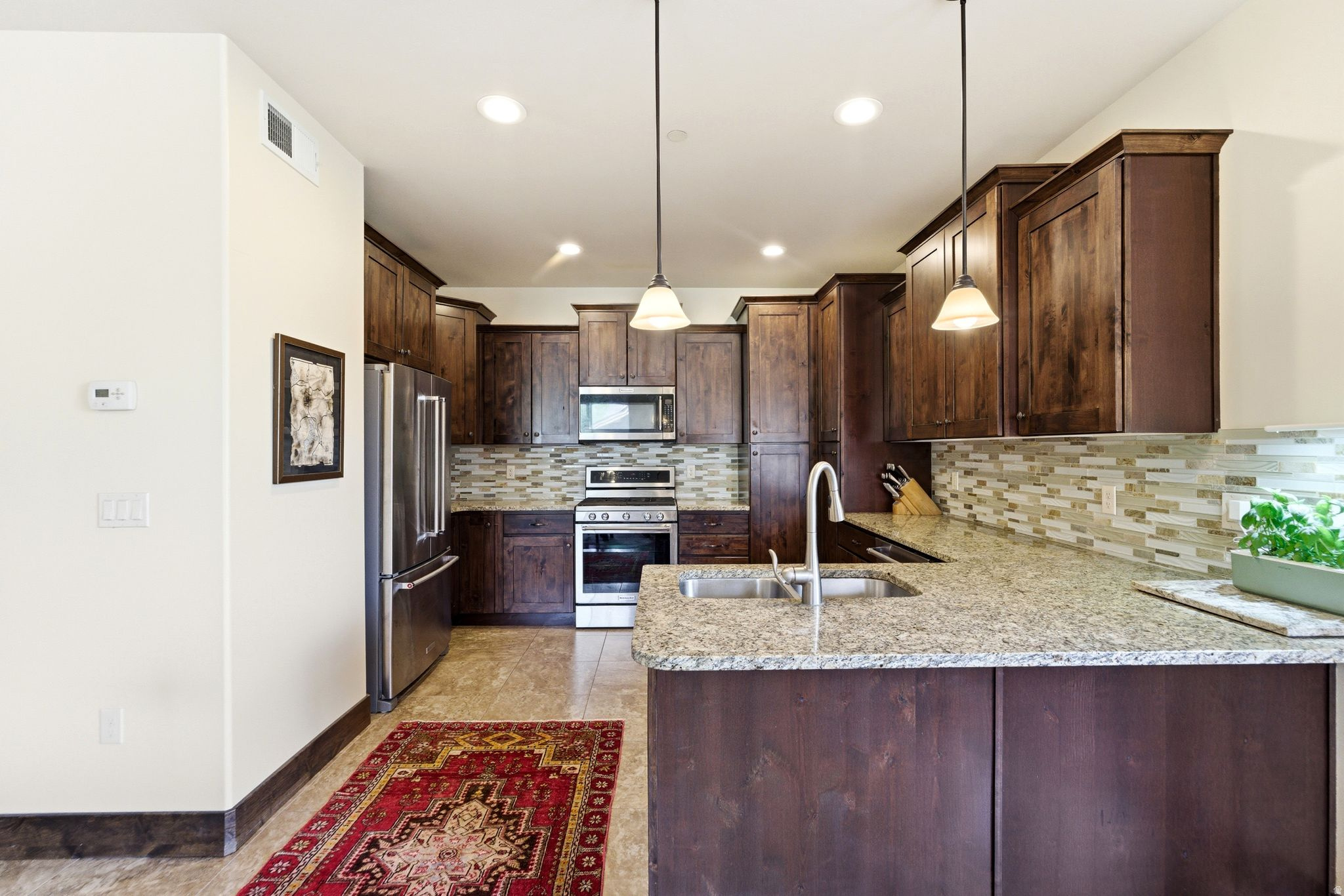 BLACK ROCK RIDGE - Residential
