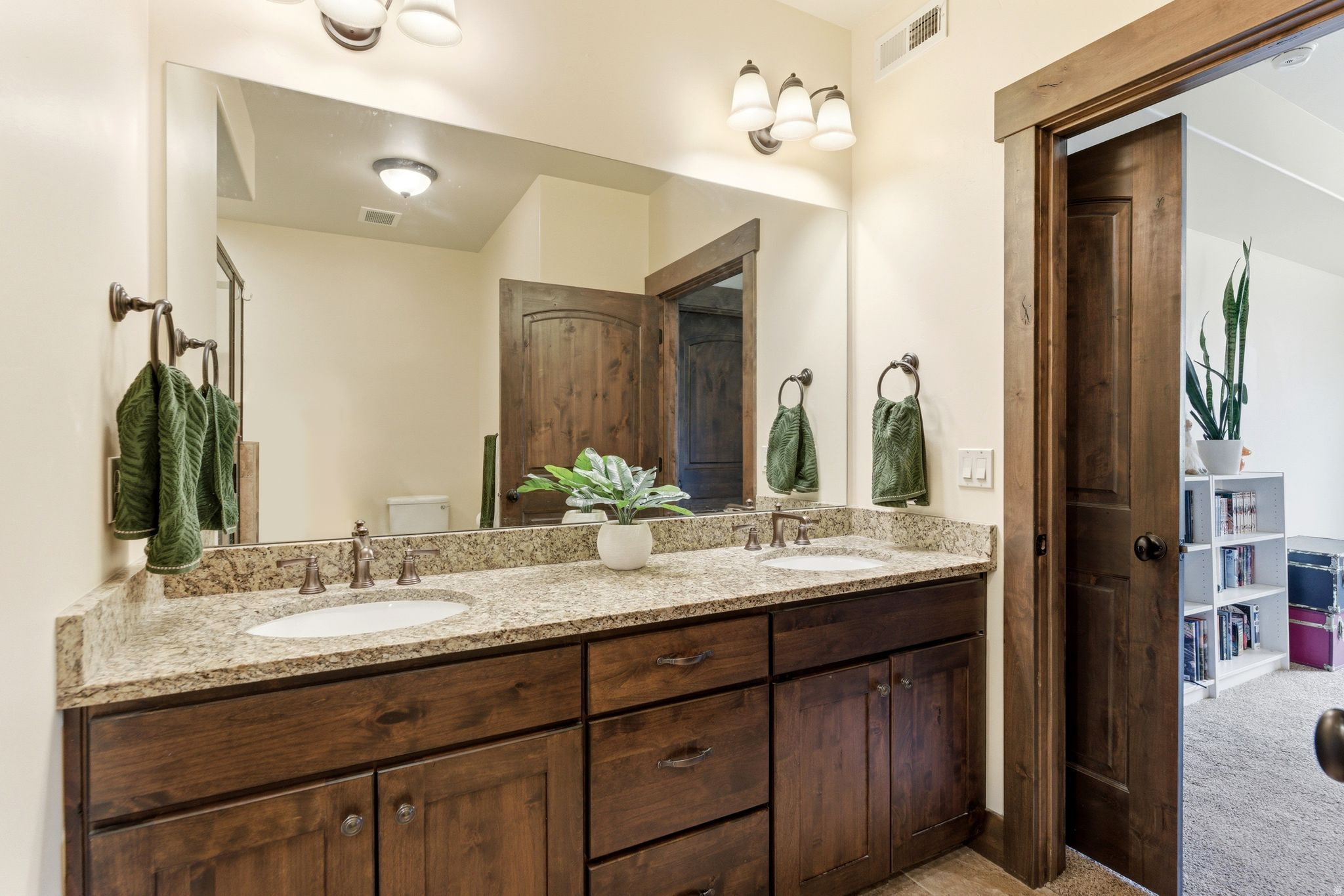 BLACK ROCK RIDGE - Residential