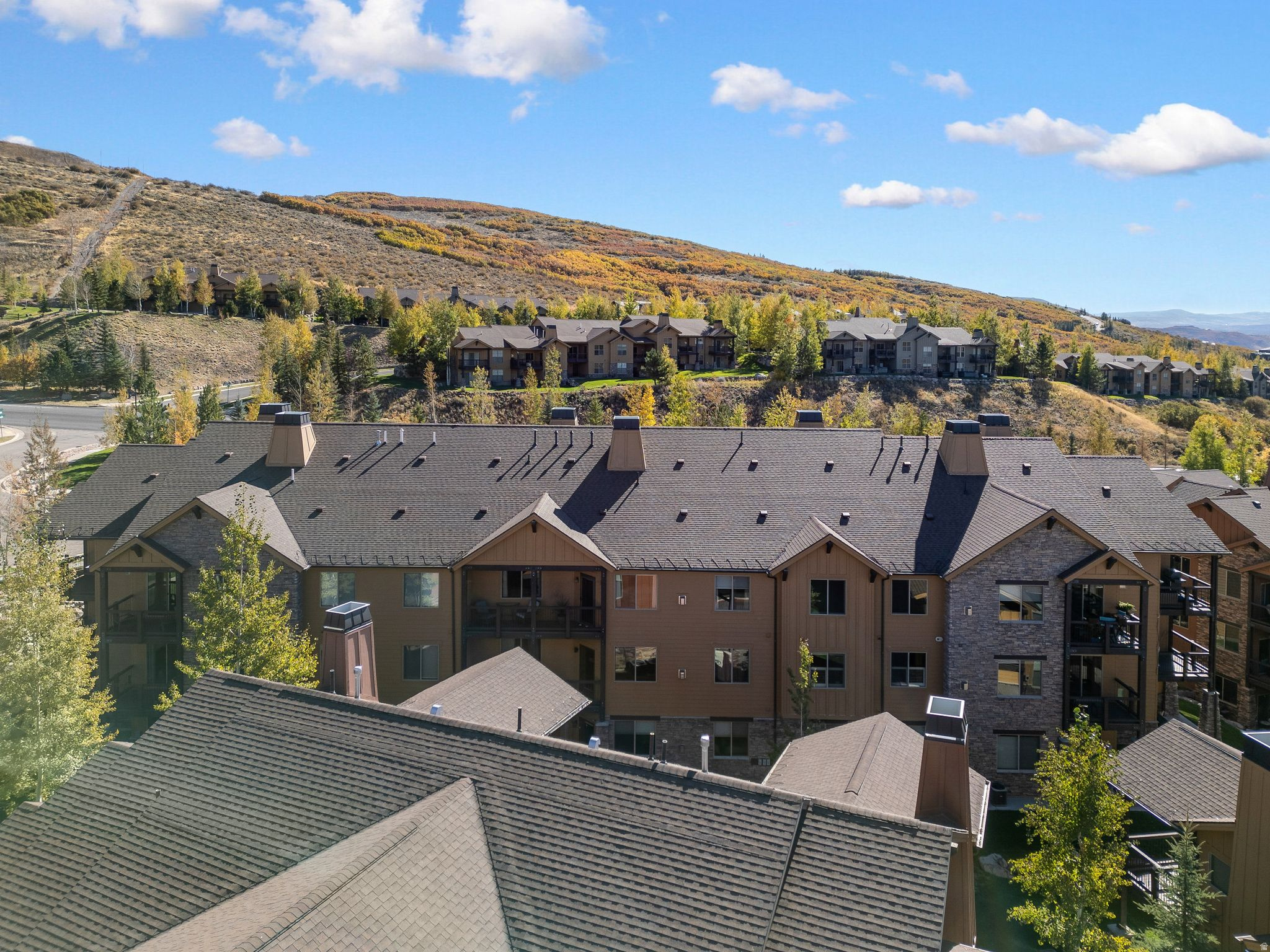 BLACK ROCK RIDGE - Residential