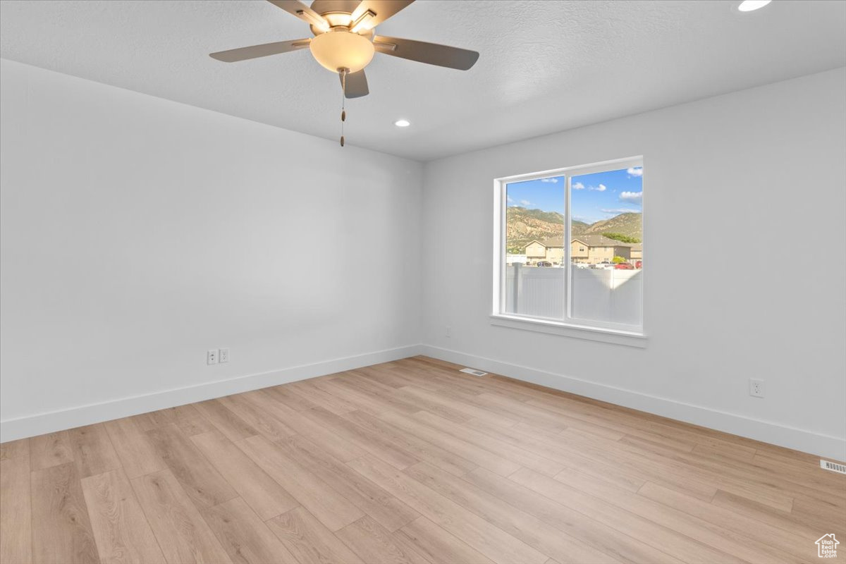 LOVELESS ESTATES - Residential