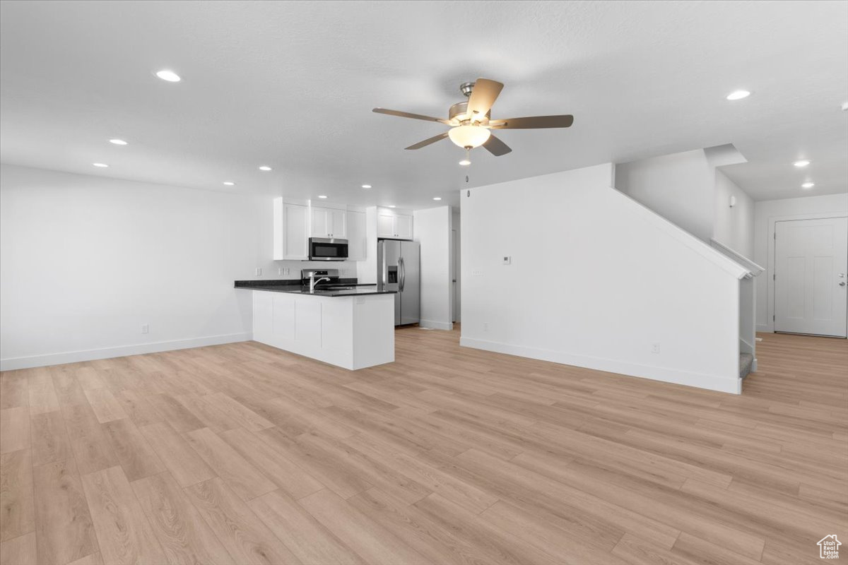 LOVELESS ESTATES - Residential