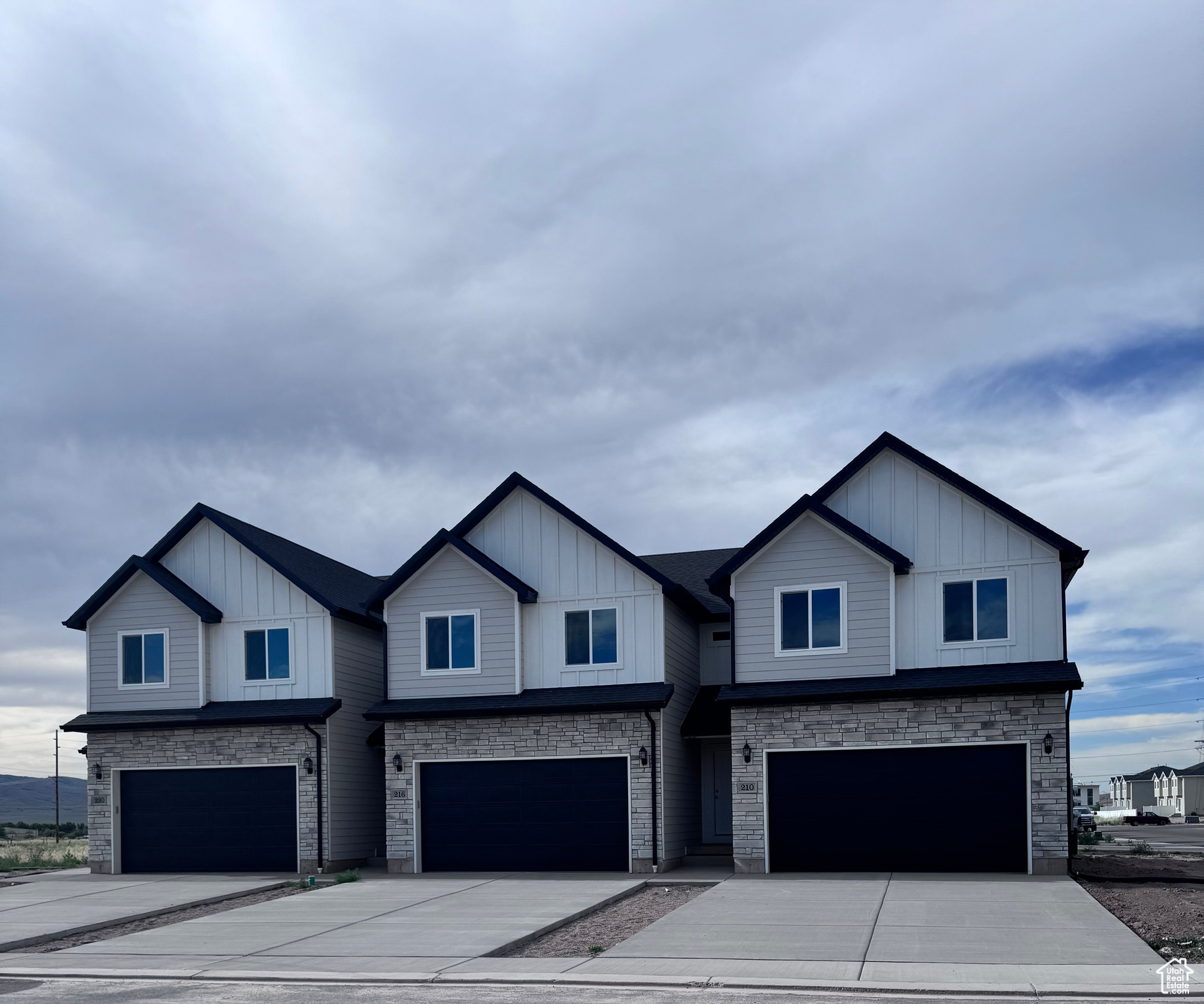 Welcome to Loveless Townhomes! This spacious 2,579 sq ft unit offers unbeatable value and quality-an ideal fit for both homeowners and investors. Enjoy a bright open floor plan, a luxurious master suite with a large walk-in closet, and a fully fenced backyard. The kitchen comes complete with all appliances, making it move-in ready from day one. Additional features include a two-car garage and access to fantastic community amenities: A large grassy area with a picnic bowery, Pickleball court and extra parking for RVs and trailers. Don't miss this incredible opportunity in a thoughtfully designed community! Ask me about the new phase.