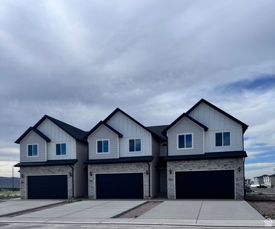 Welcome to Loveless Townhomes! This spacious 2,579 sq ft unit offers unbeatable value and quality-an ideal fit for both homeowners and investors. Enjoy a bright open floor plan, a luxurious master suite with a large walk-in closet, and a fully fenced backyard. The kitchen comes complete with all appliances, making it move-in ready from day one. Additional features include a two-car garage and access to fantastic community amenities: A large grassy area with a picnic bowery, Pickleball court and extra parking for RVs and trailers. Don't miss this incredible opportunity in a thoughtfully designed community! Ask me about the new phase.