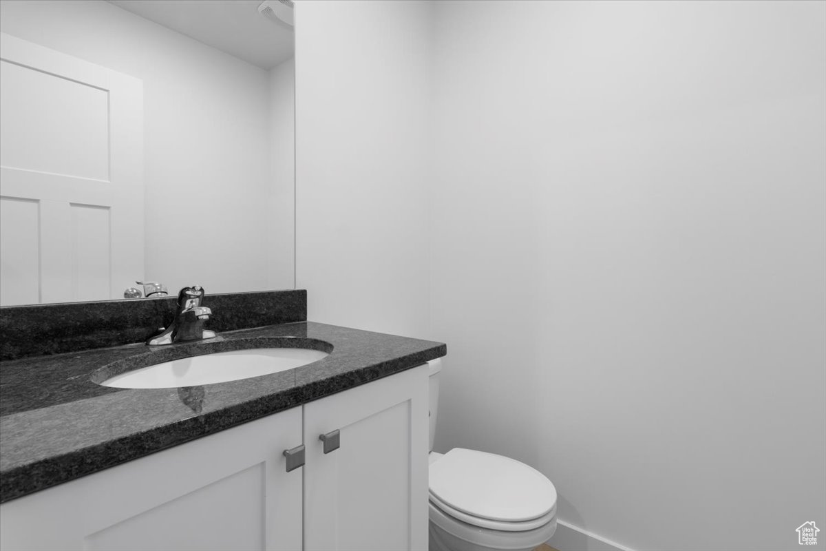 LOVELESS ESTATES - Residential