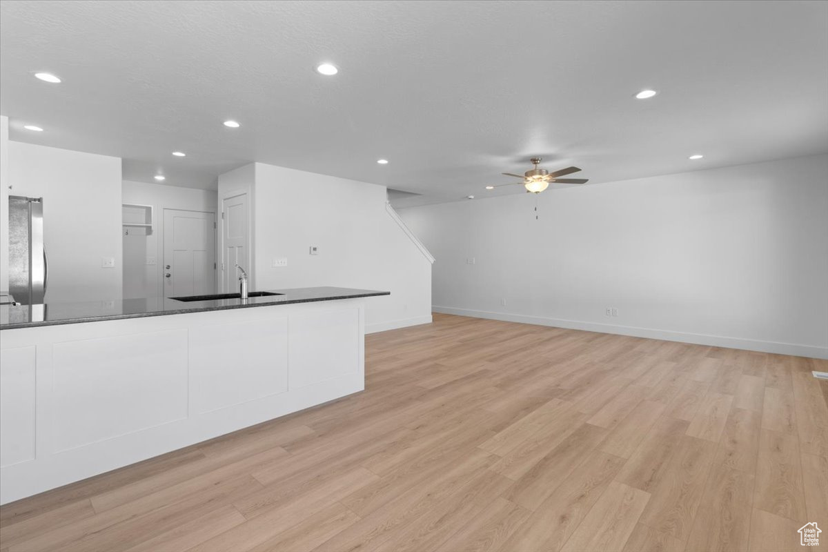 LOVELESS ESTATES - Residential