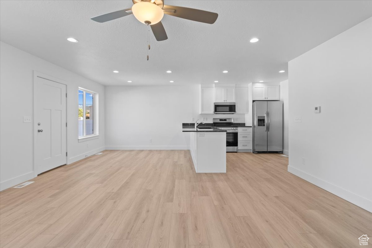 LOVELESS ESTATES - Residential
