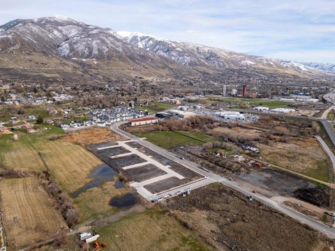 Tiny photo for 980 N HAY LN W #46, Farmington, UT 84025 (MLS # 2167960)
