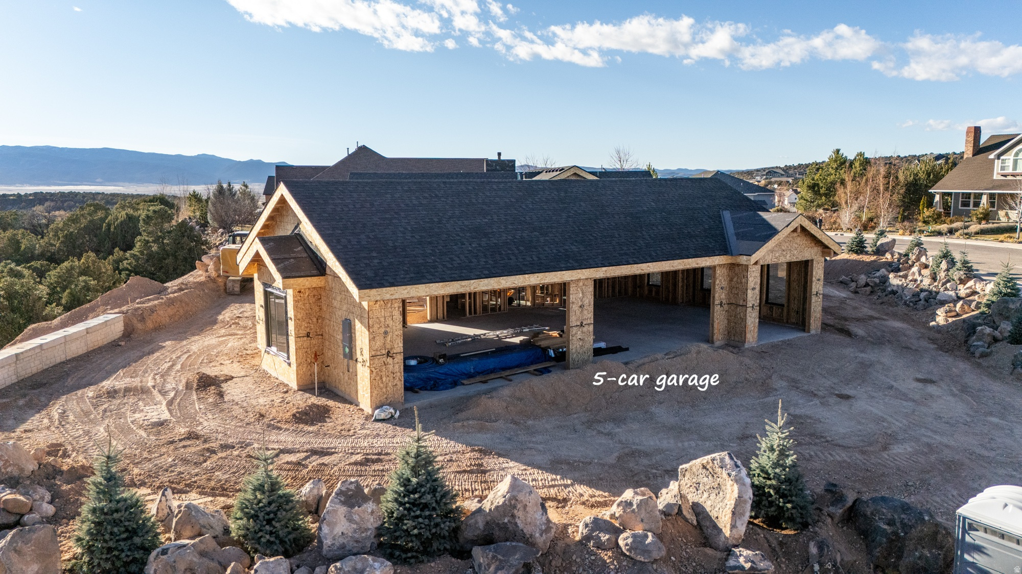 EAGLE RIDGE AT SOUTH MOUNTAIN - Residential