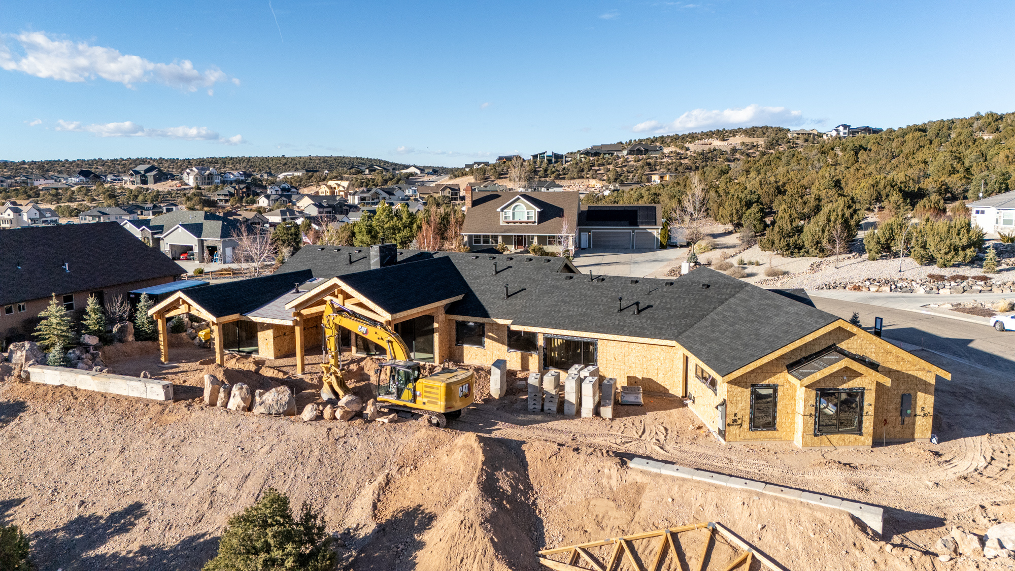EAGLE RIDGE AT SOUTH MOUNTAIN - Residential