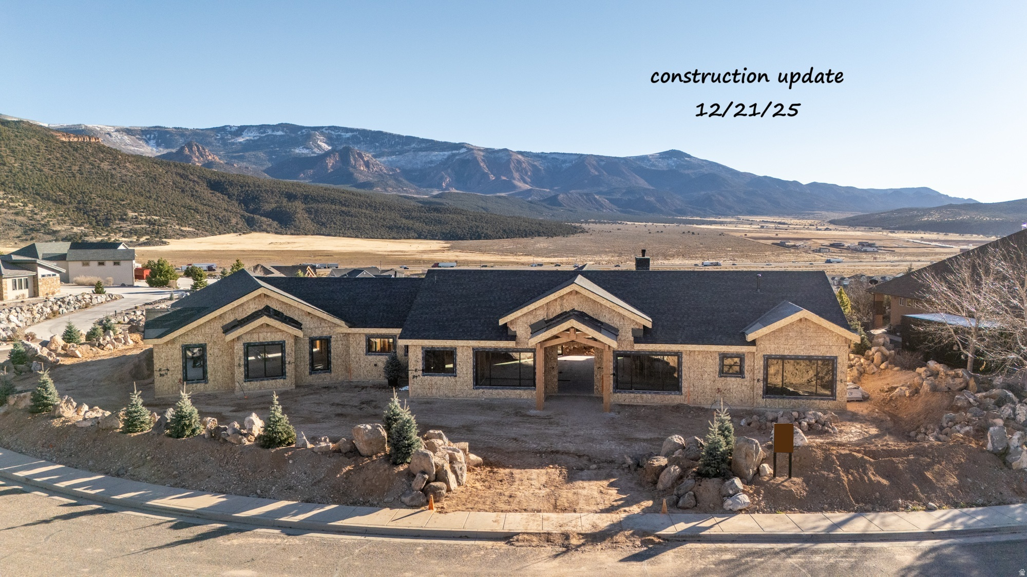 EAGLE RIDGE AT SOUTH MOUNTAIN - Residential