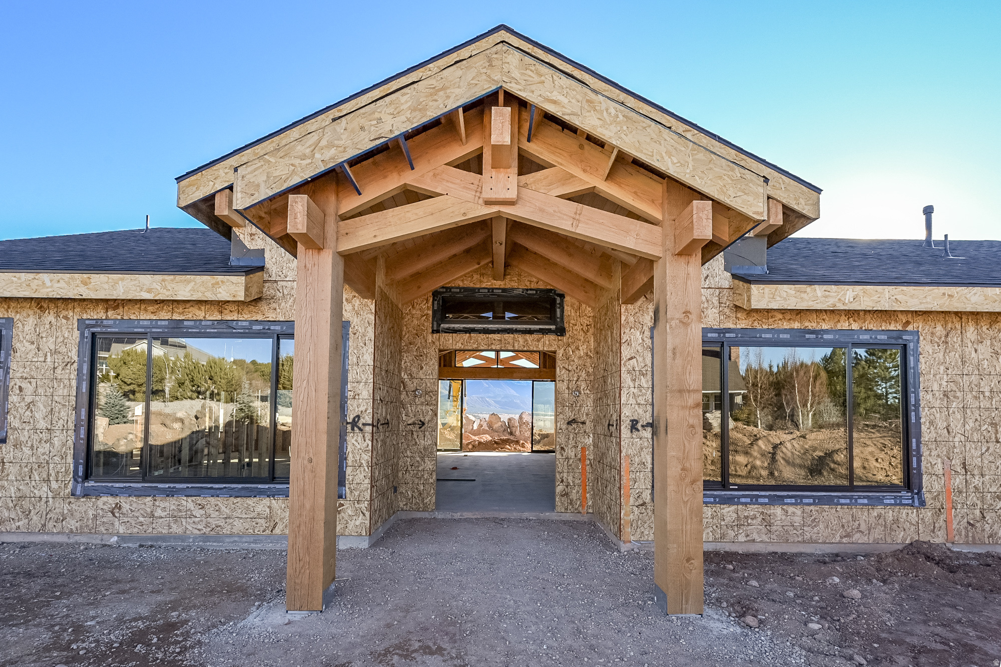 EAGLE RIDGE AT SOUTH MOUNTAIN - Residential