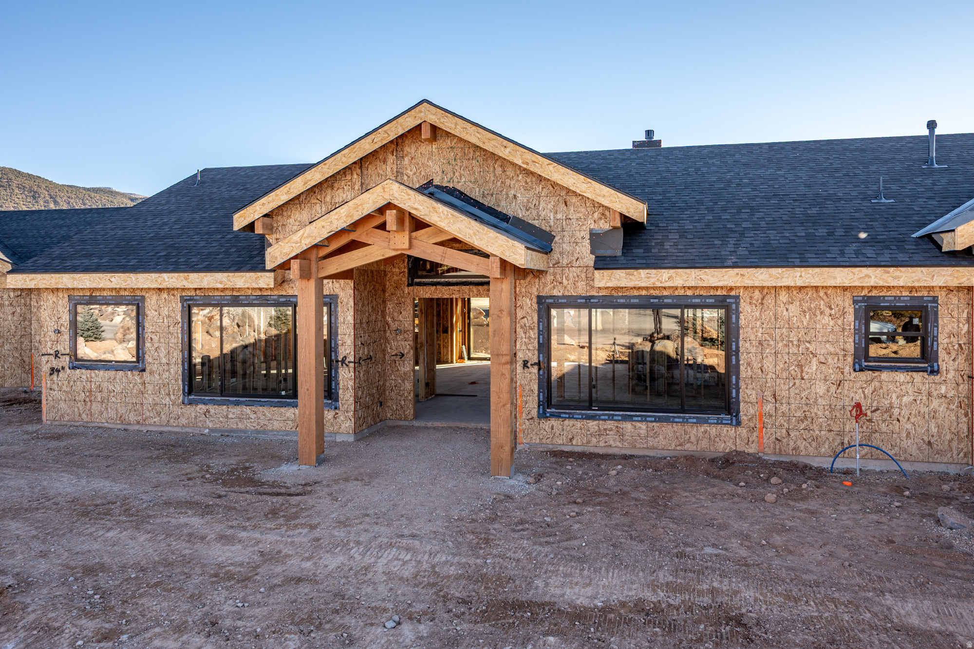 EAGLE RIDGE AT SOUTH MOUNTAIN - Residential