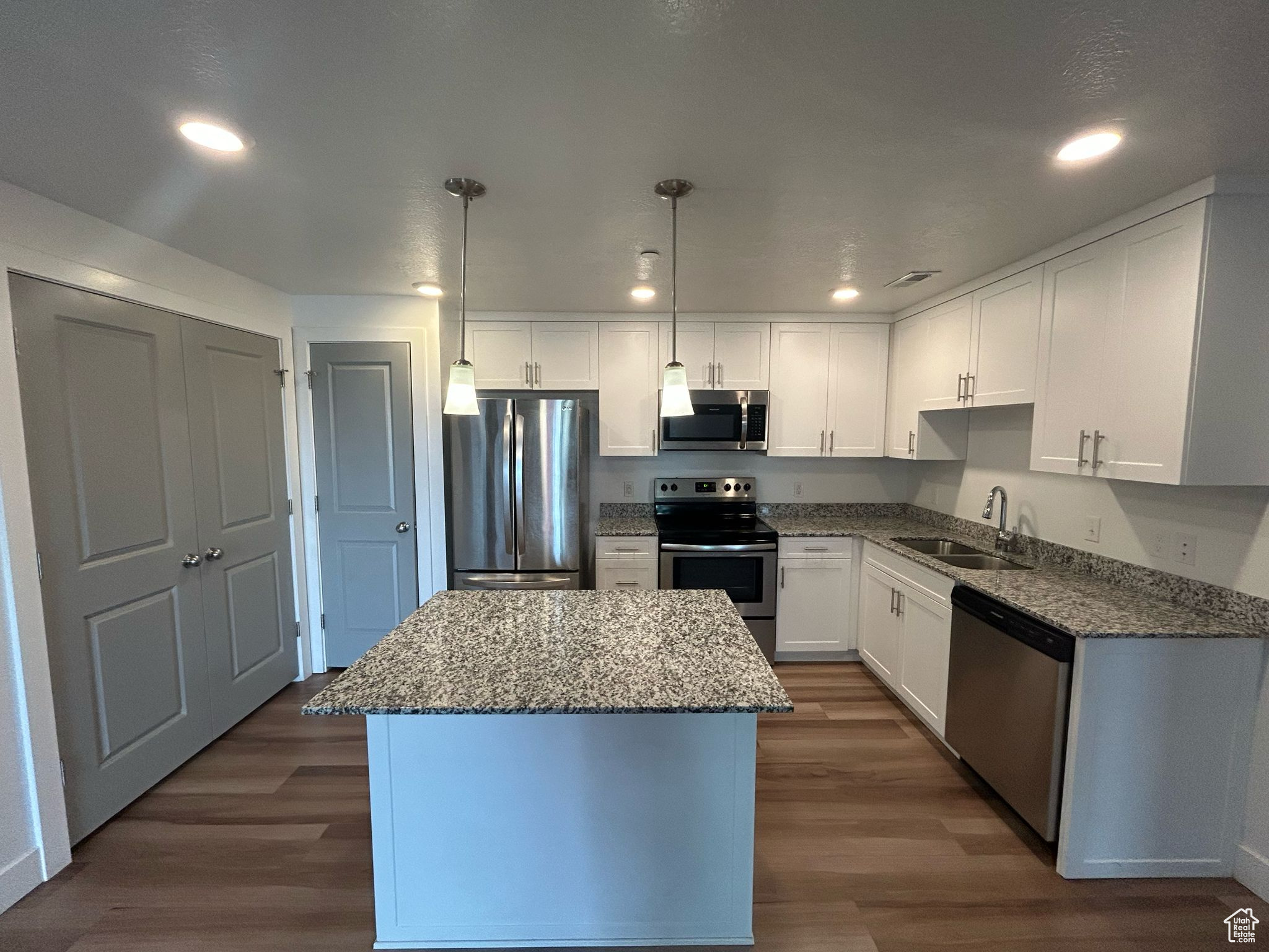 875 S Depot St #C307, Clearfield, Utah image 4