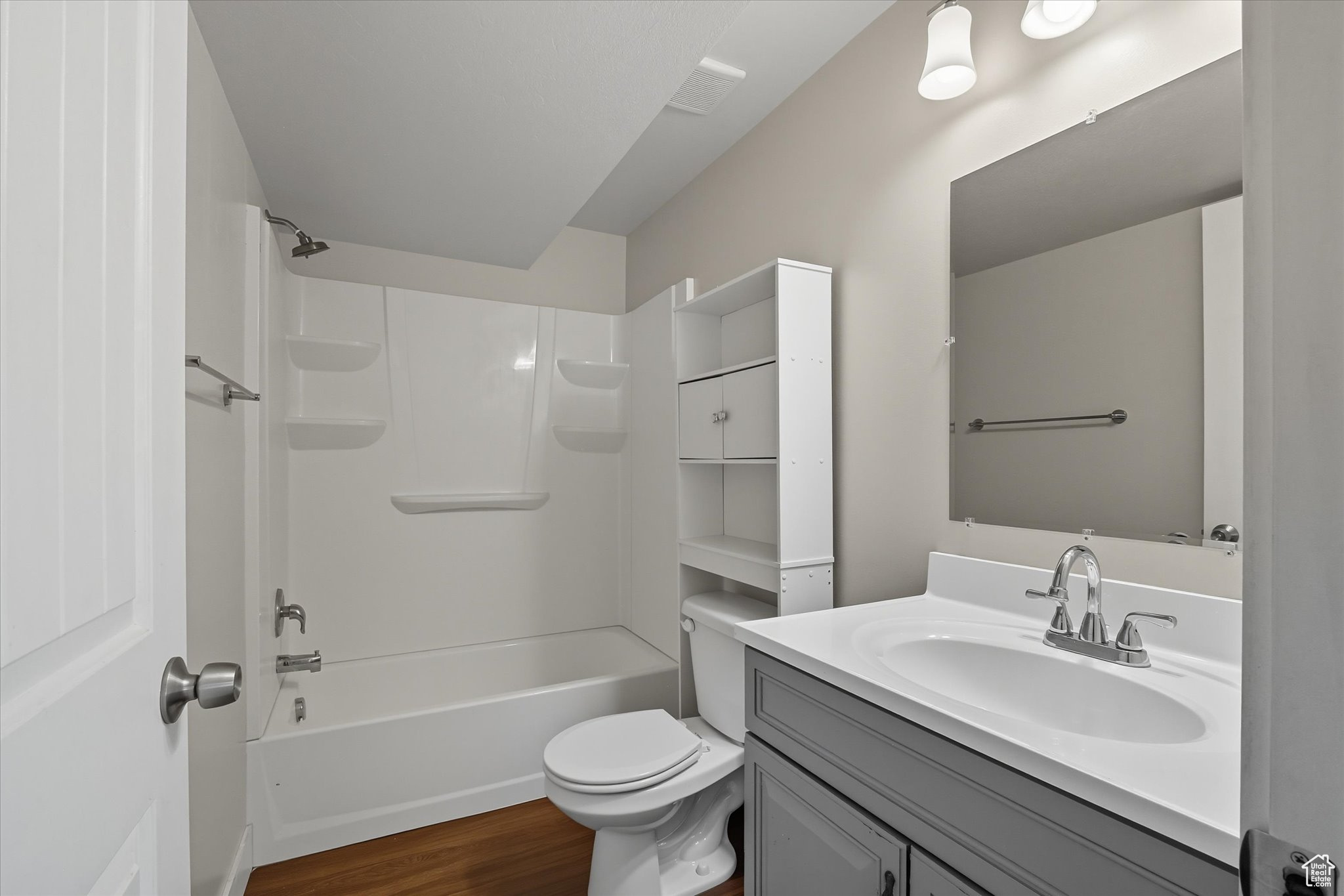 LYNN LINDLEY MINI SUBDIVISION - Residential