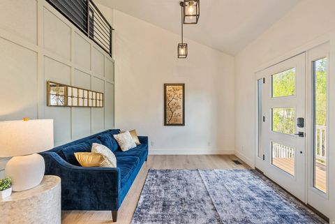 Tiny photo for 198 OAKWOOD DR, Layton, UT 84040 (MLS # 2154255)