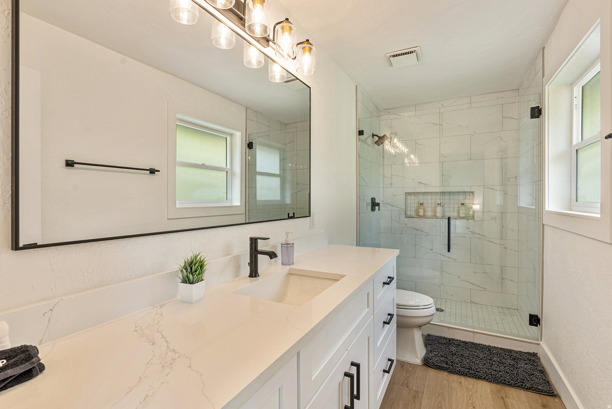 FERNWOOD HOLLOW - Residential