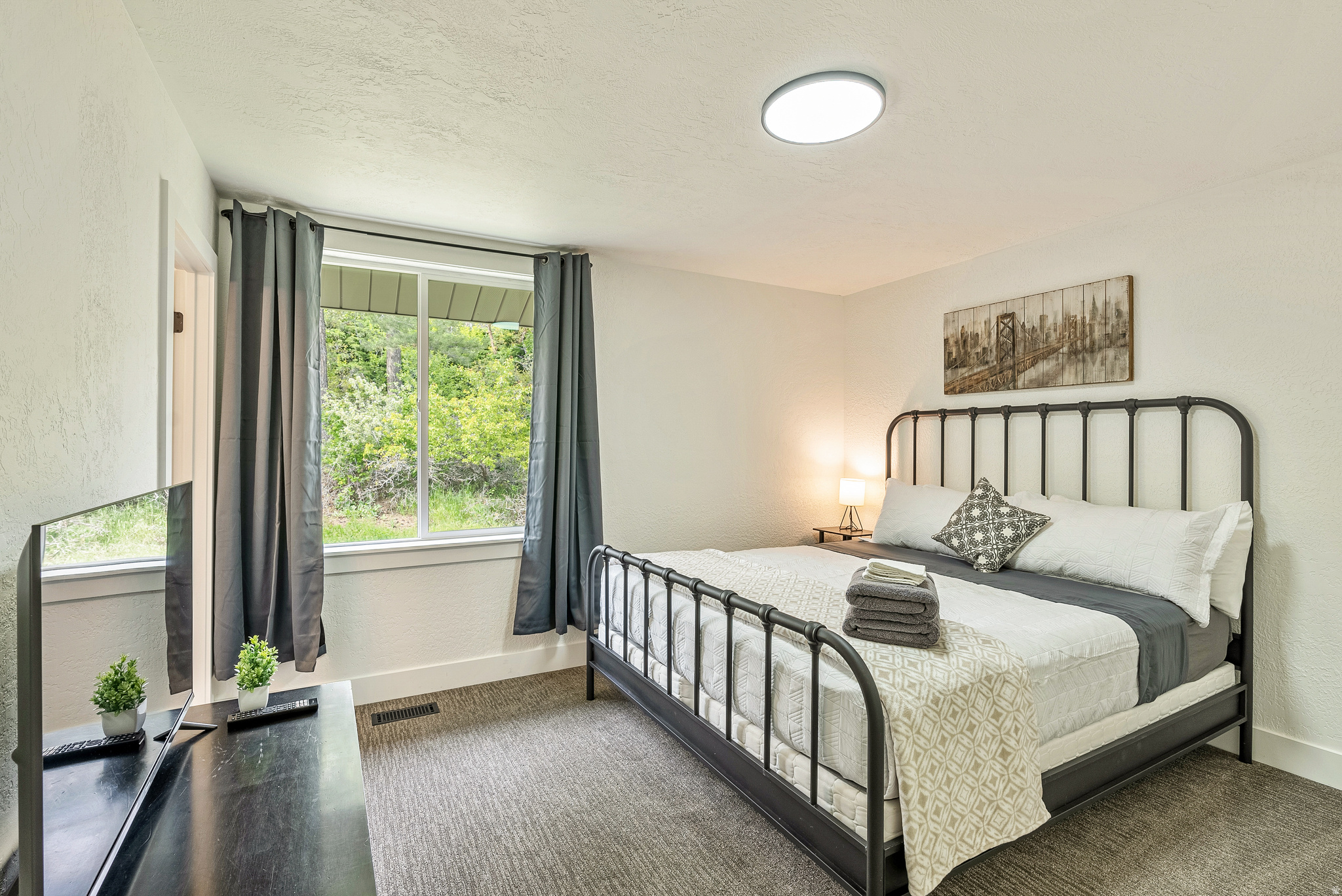 FERNWOOD HOLLOW - Residential