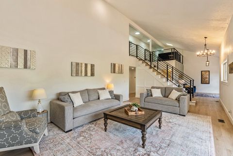 Tiny photo for 198 OAKWOOD DR, Layton, UT 84040 (MLS # 2154255)
