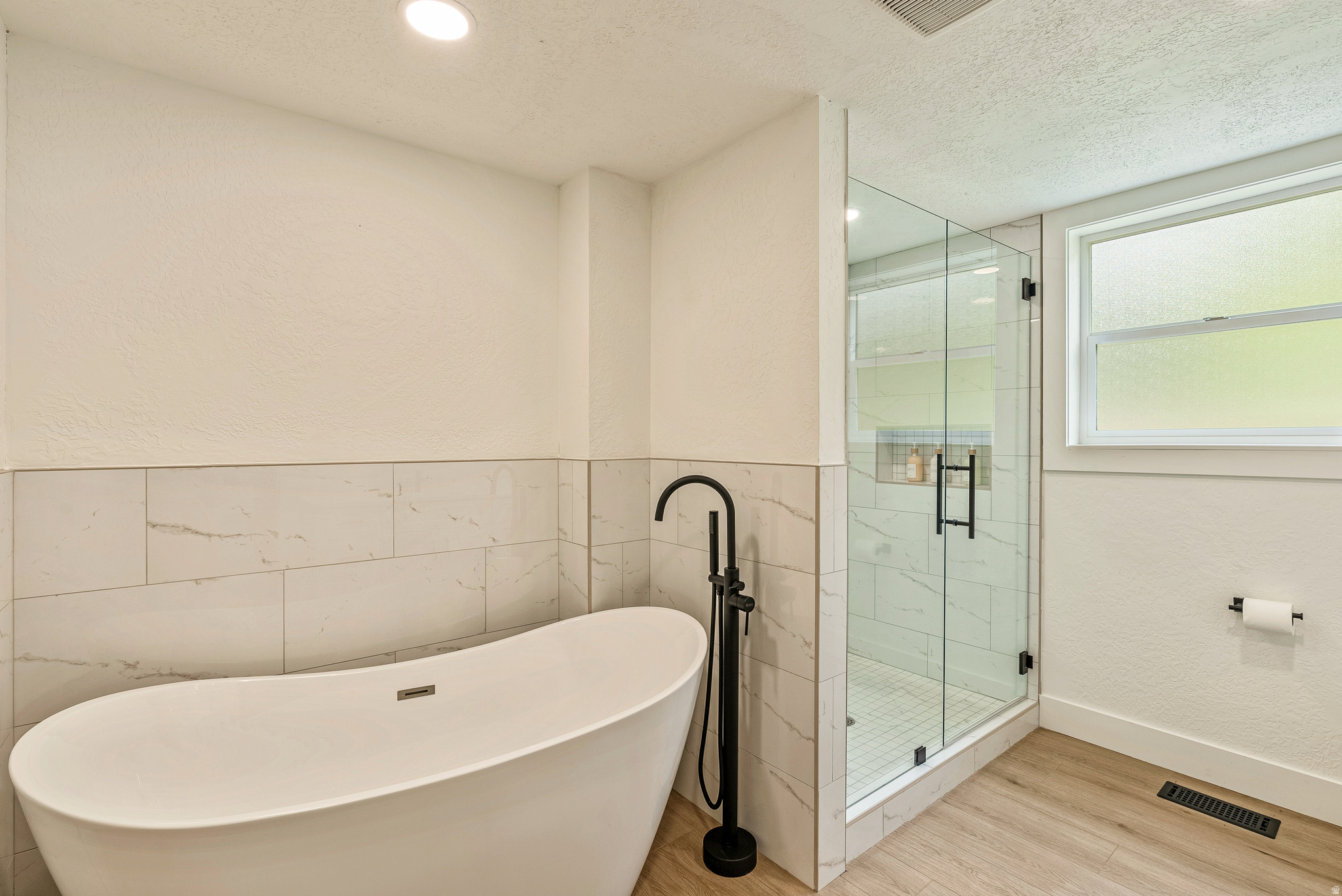 FERNWOOD HOLLOW - Residential