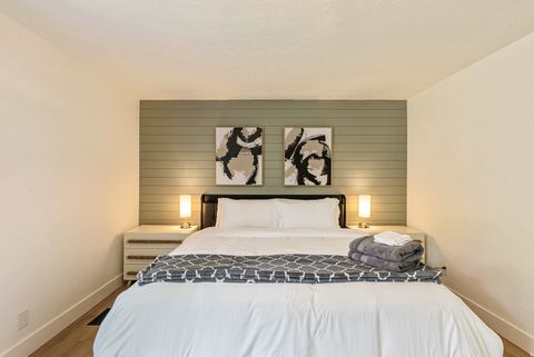 Tiny photo for 198 OAKWOOD DR, Layton, UT 84040 (MLS # 2154255)