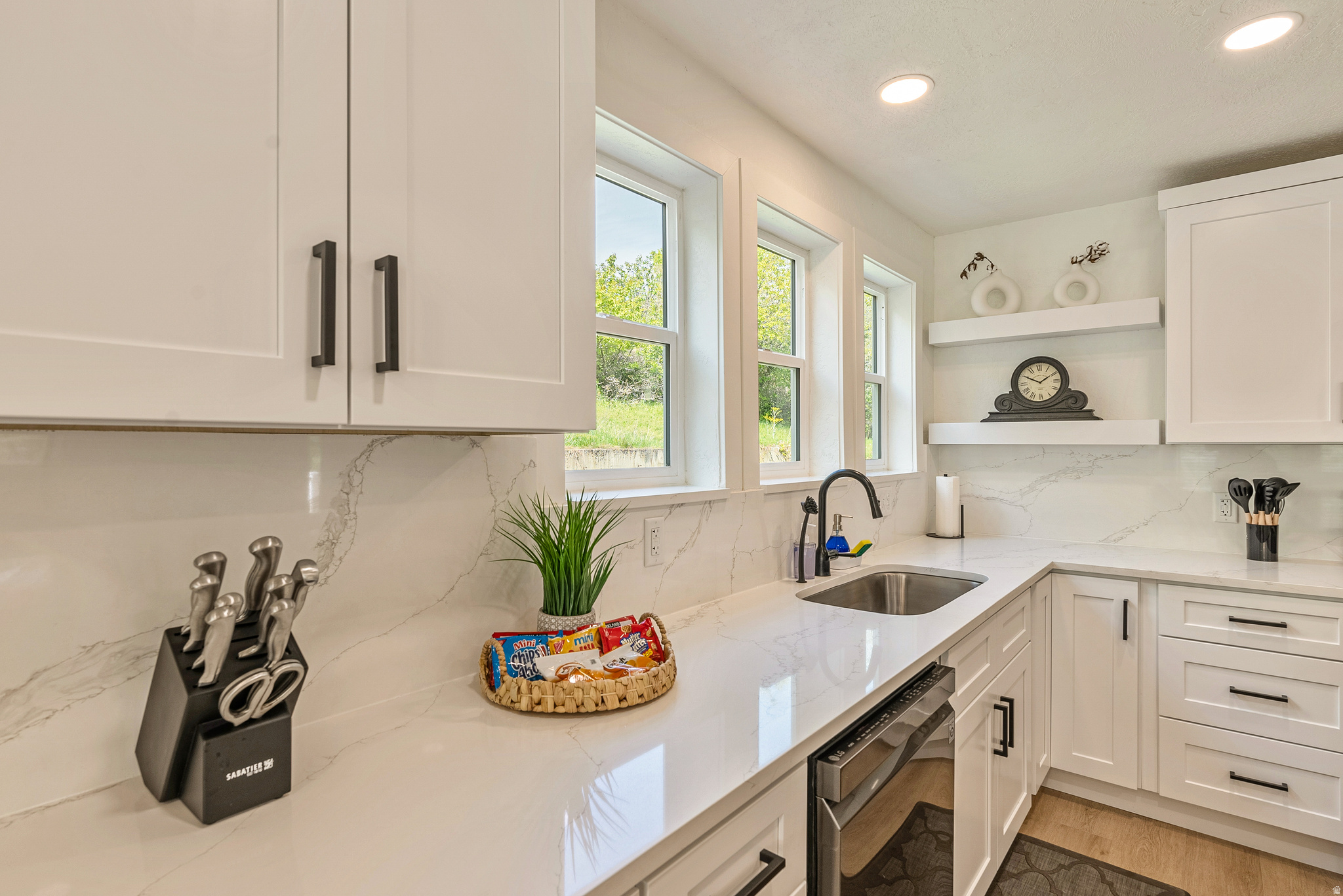 FERNWOOD HOLLOW - Residential