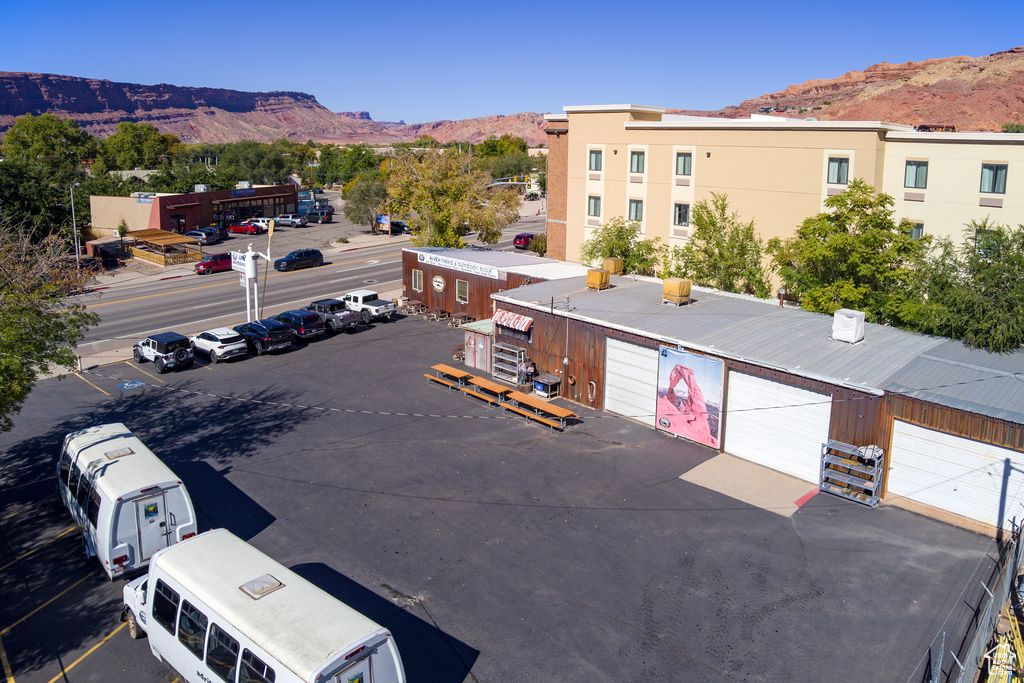 AKA ADRIFT ADVENTURES AND EKLECTIC CAFE - Commercial Sale