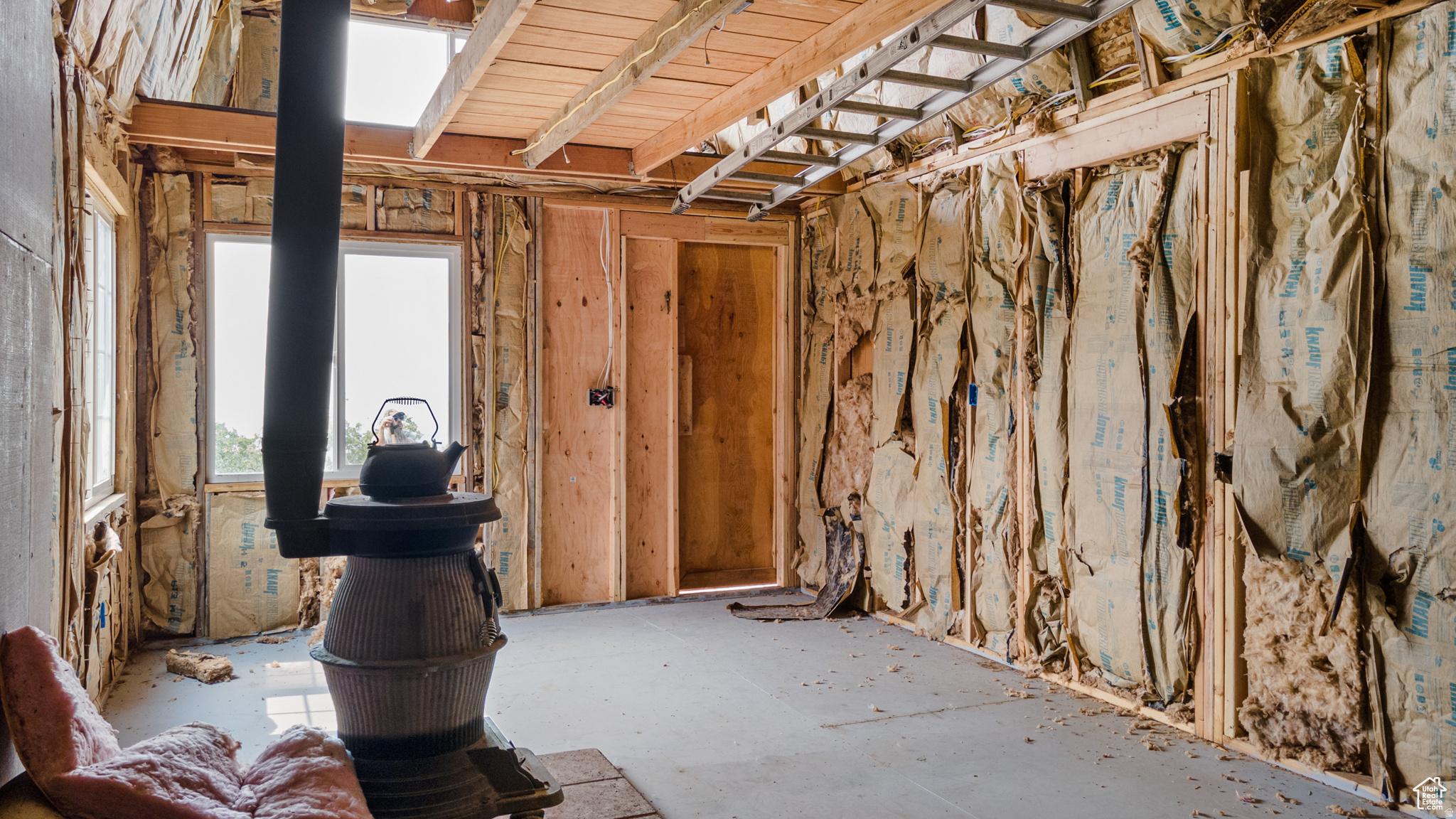 SKYLINE HEIGHTS - Land