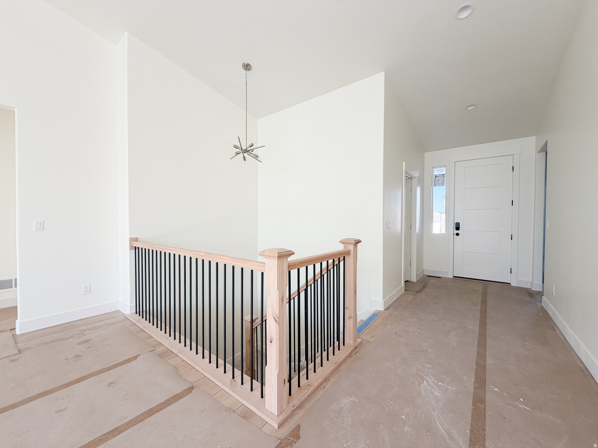 HIDDEN OAKS - Residential