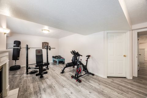 Tiny photo for 2231 N VALLEY VIEW DR, Layton, UT 84040 (MLS # 2141650)