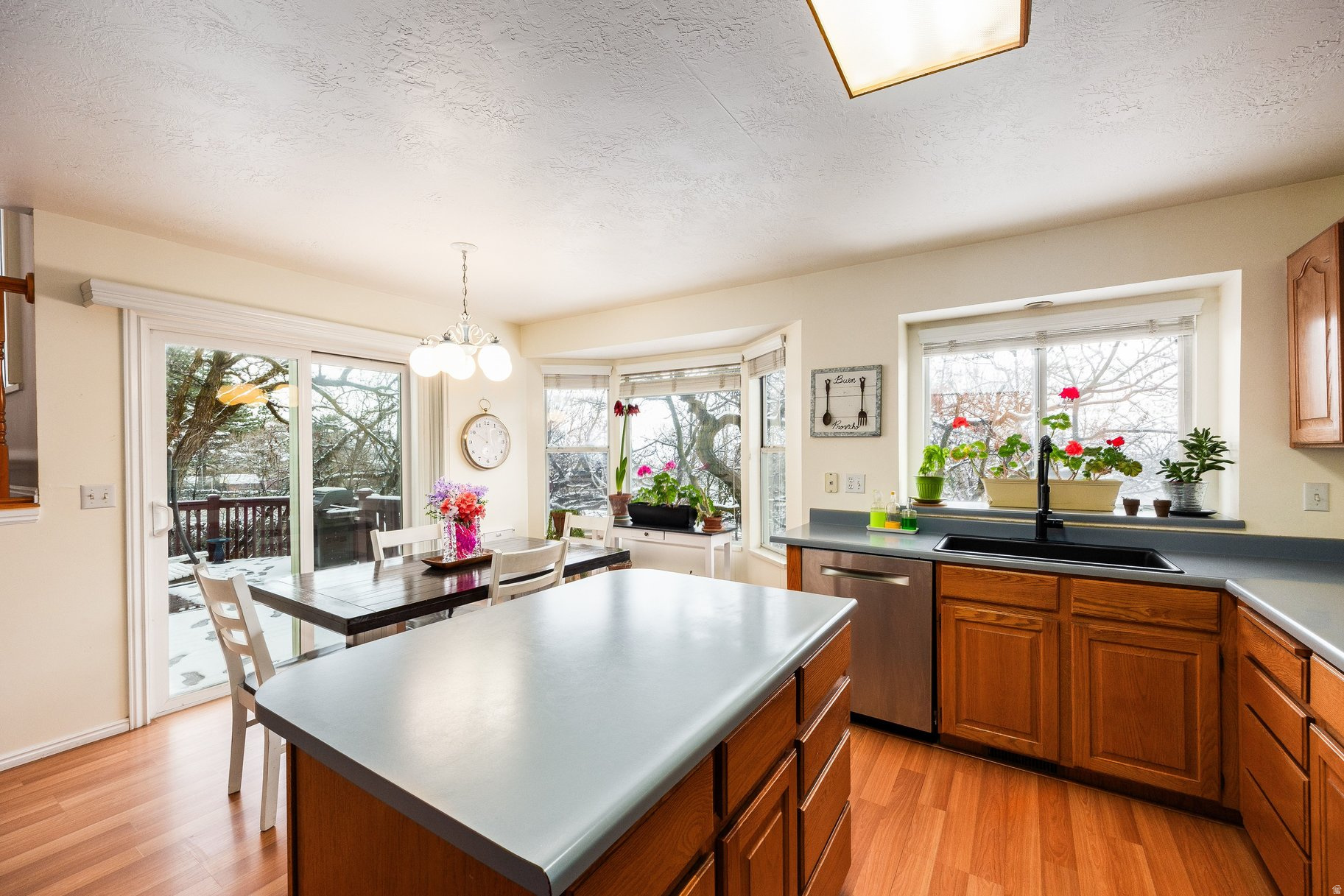 OAK HOLLOW PLAT A - Residential