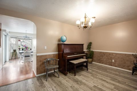 Tiny photo for 2231 N VALLEY VIEW DR, Layton, UT 84040 (MLS # 2141650)