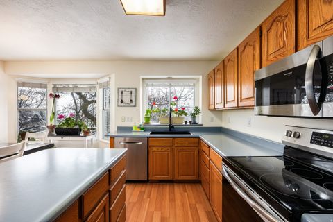 Tiny photo for 2231 N VALLEY VIEW DR, Layton, UT 84040 (MLS # 2141650)